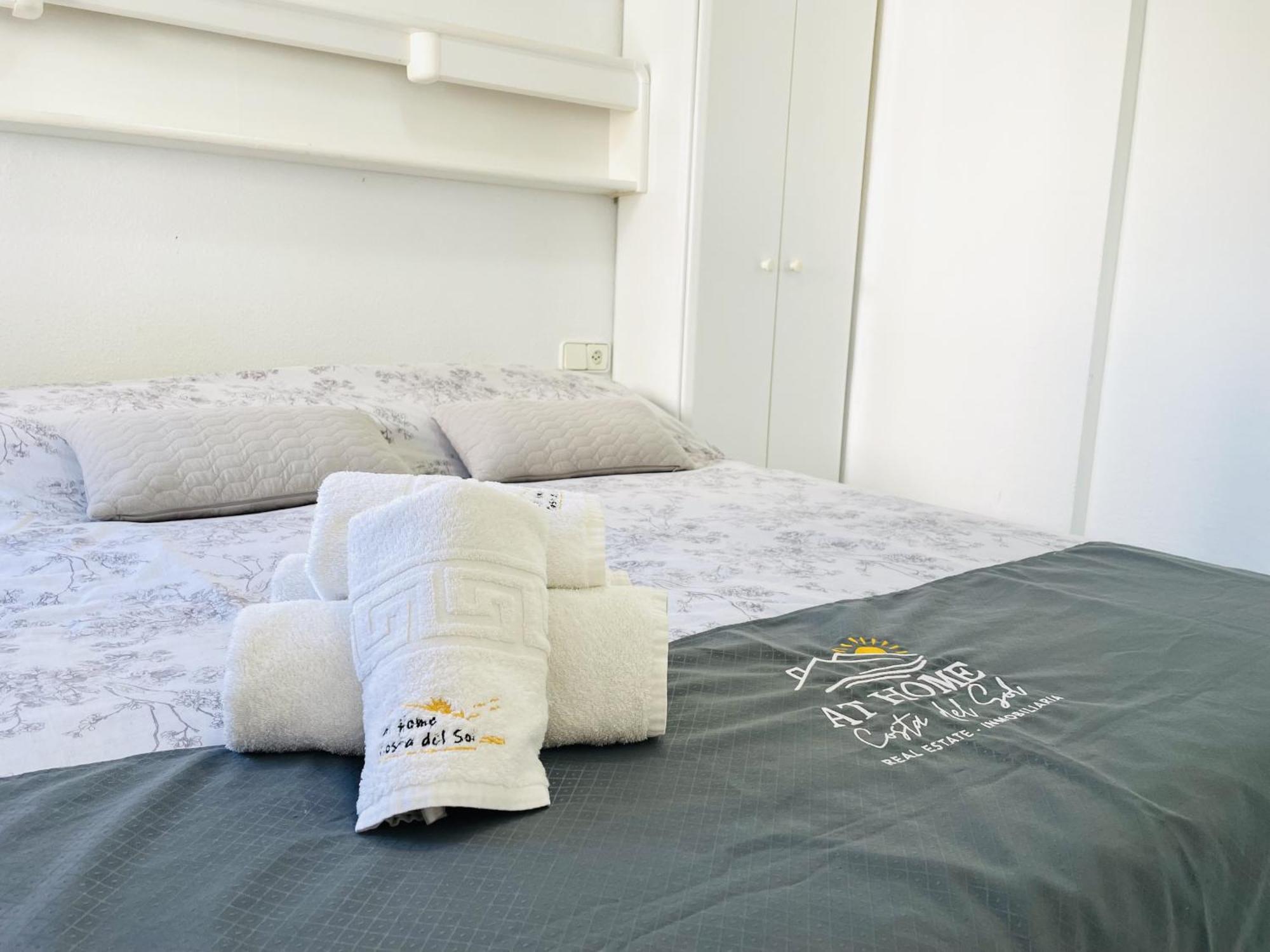 Apartamento Laguna Beach At Home Torrox Extérieur photo