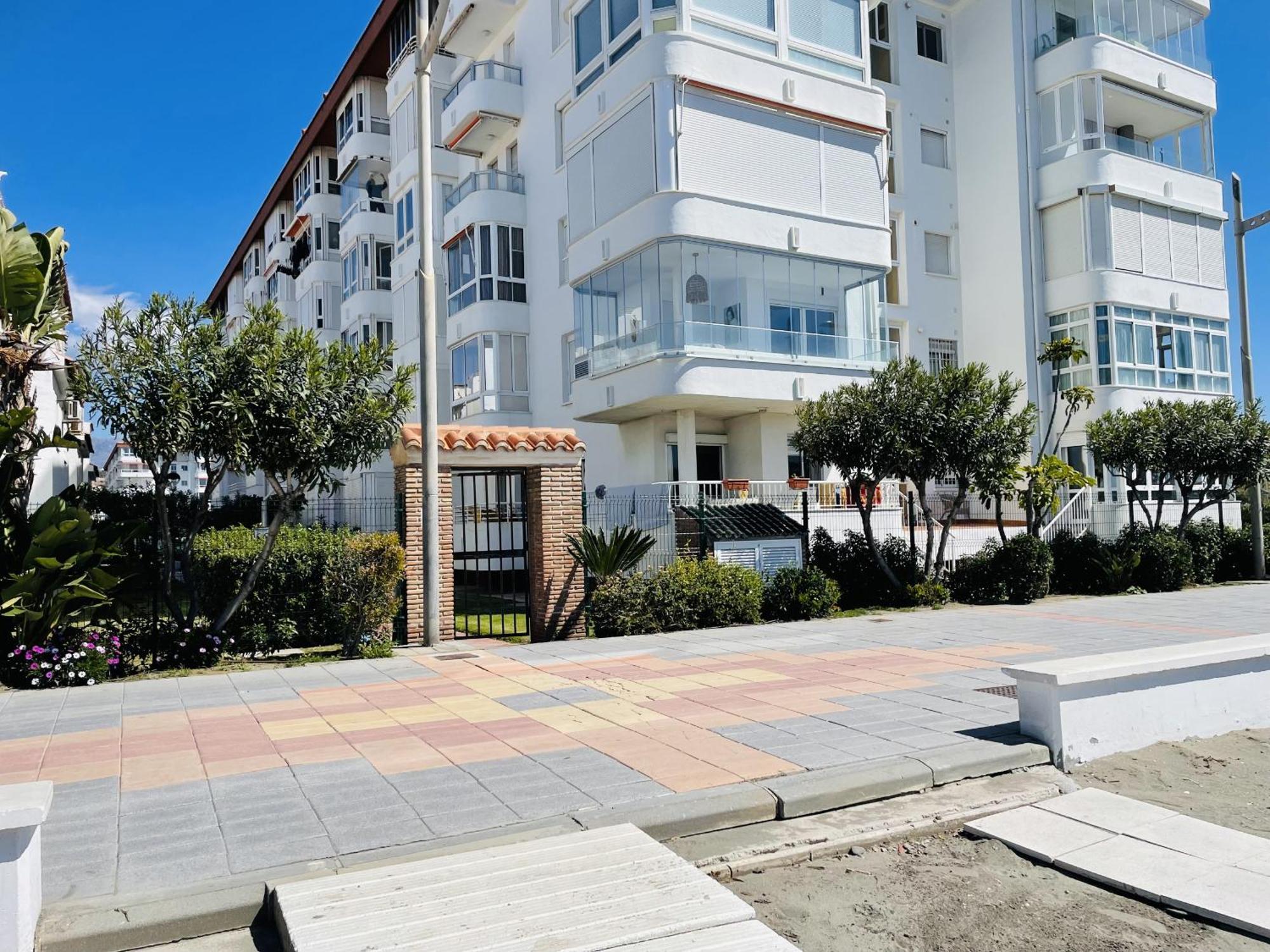 Apartamento Laguna Beach At Home Torrox Extérieur photo